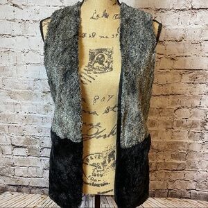 AQUA's Ultra Plush Grey/Black Faux Fur Sz XS